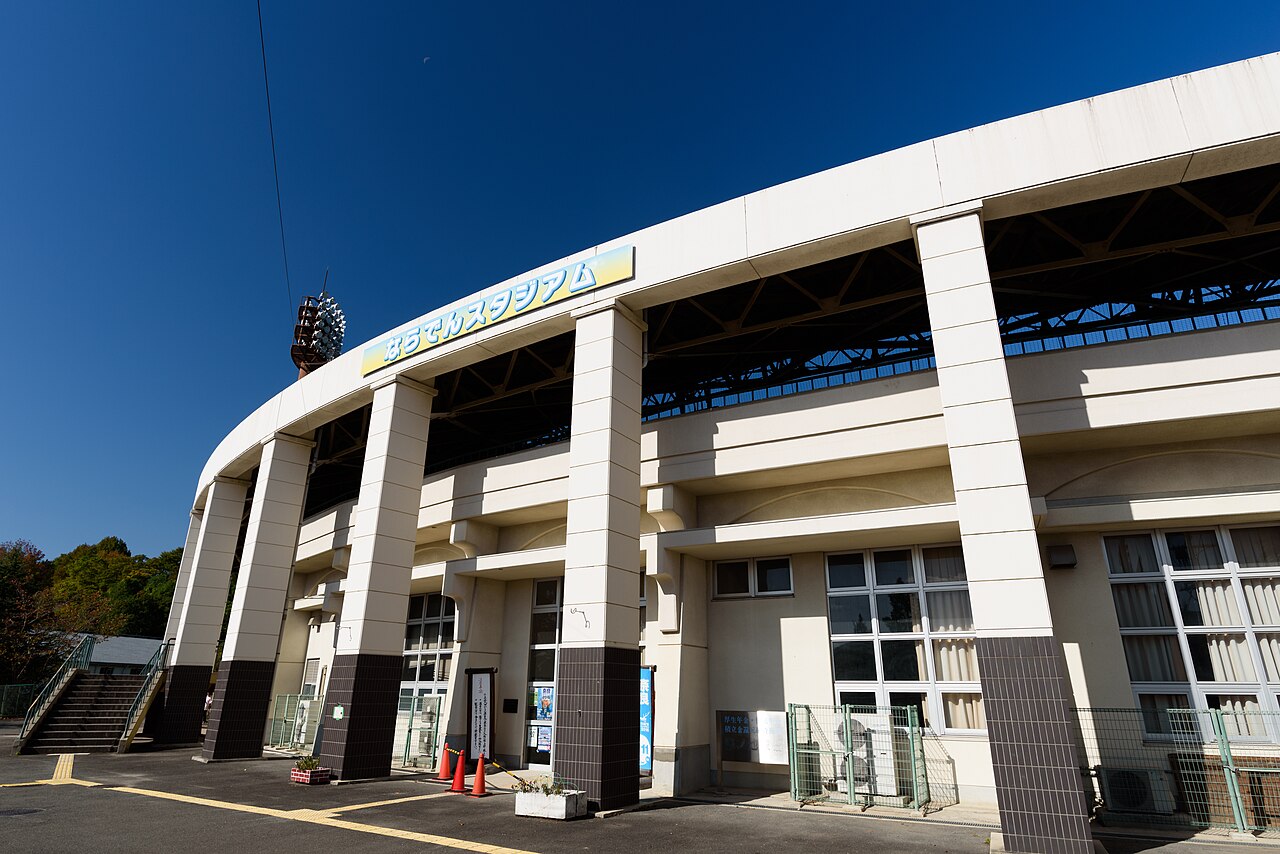 Bisbol Jepang Cetak Rekor Penonton, Talenta Muda Bersinar di Liga NPB